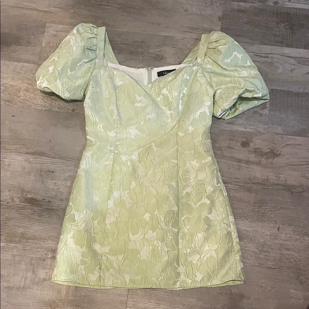 Light Green Puff Sleeve Floral Jacquard Dress